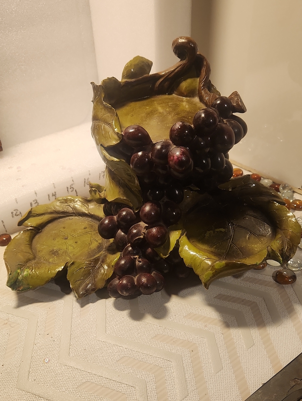 Decorative Grape Leaf Trinket Dish - Olive Green